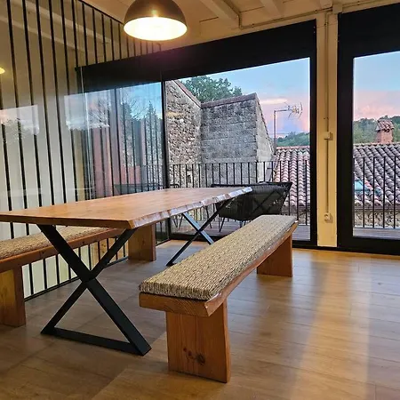 C13a01 La Calleja Apartment *
