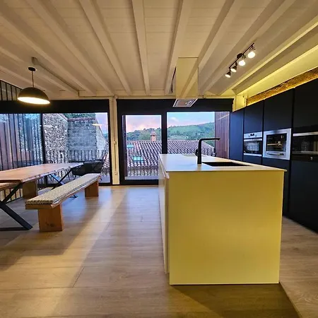 C13a01 La Calleja *
